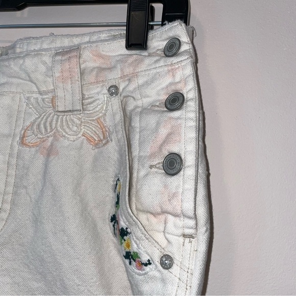 Free People We The Free Love Alive Boyfriend Jeans in Antique Size 26 - Picture 4 of 13